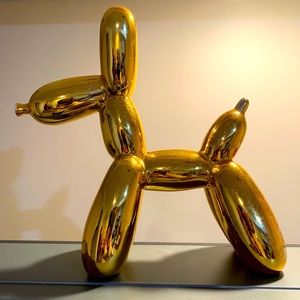 Metal Doggie Sculpture